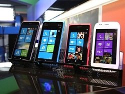 Интрига от Microsoft: водиться либо нет новенькому телефону?